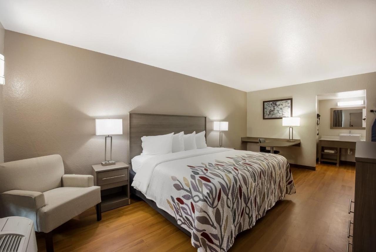 Red Roof Inn & Suites 토마스빌 외부 사진