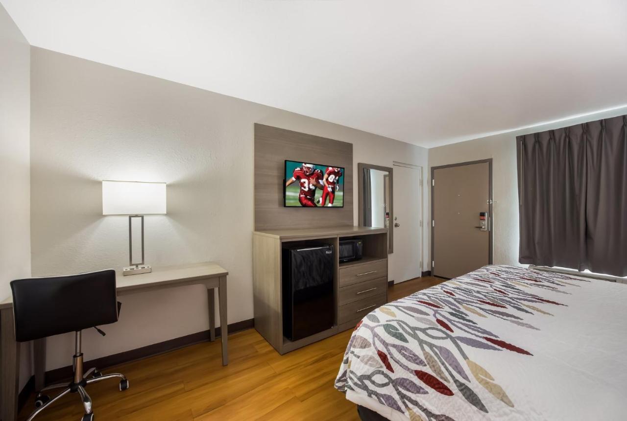Red Roof Inn & Suites 토마스빌 외부 사진