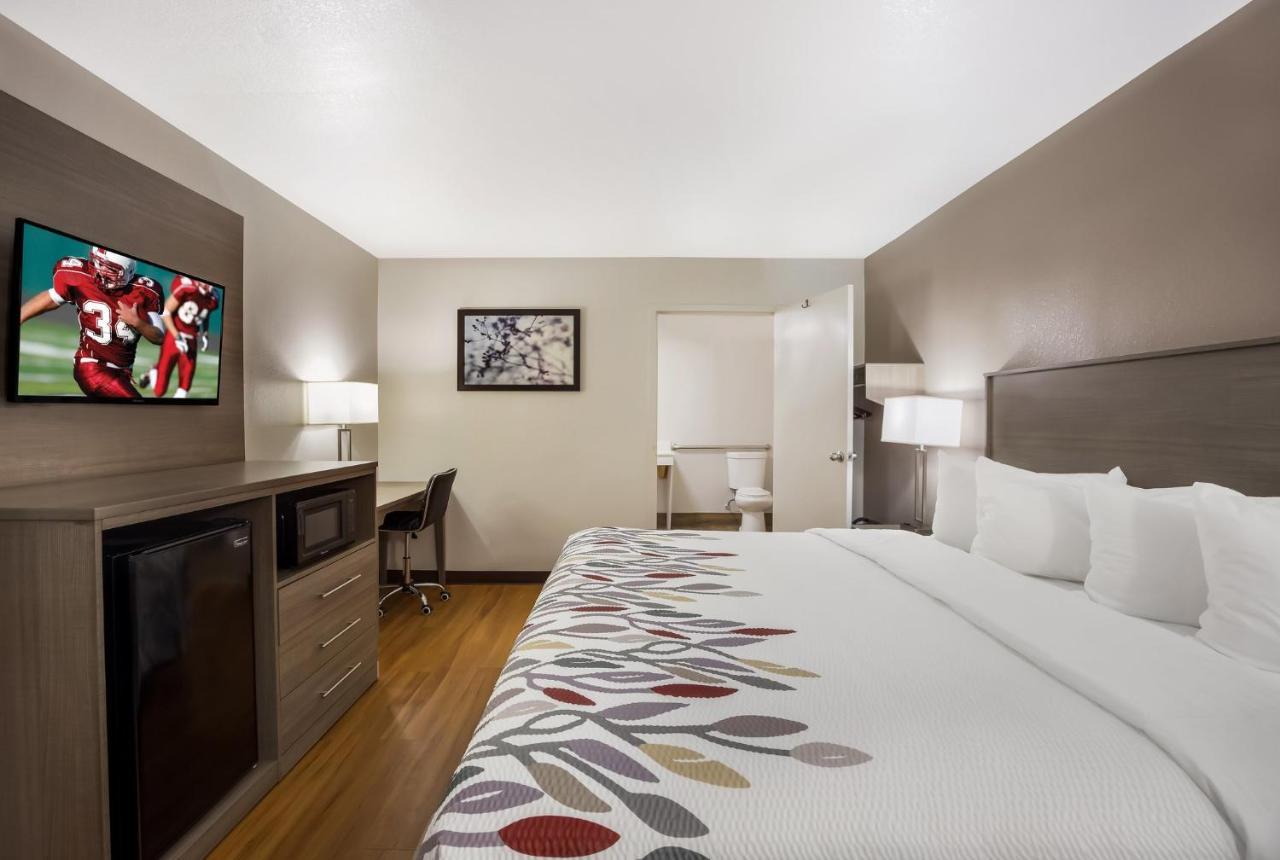 Red Roof Inn & Suites 토마스빌 외부 사진